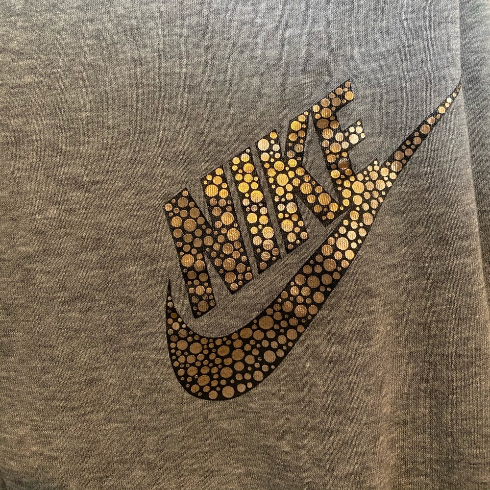Nike sweatpants - Picture 3 of 4